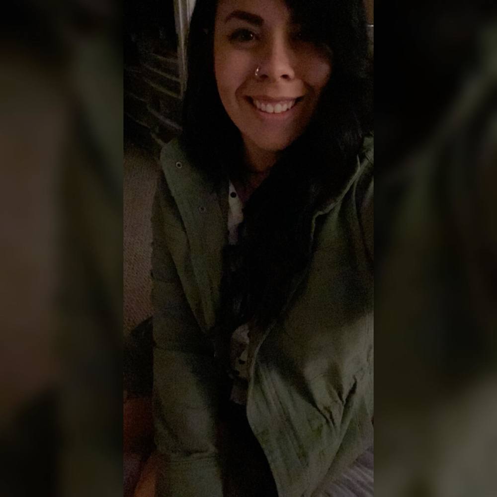 Meet your Posher, Marissa